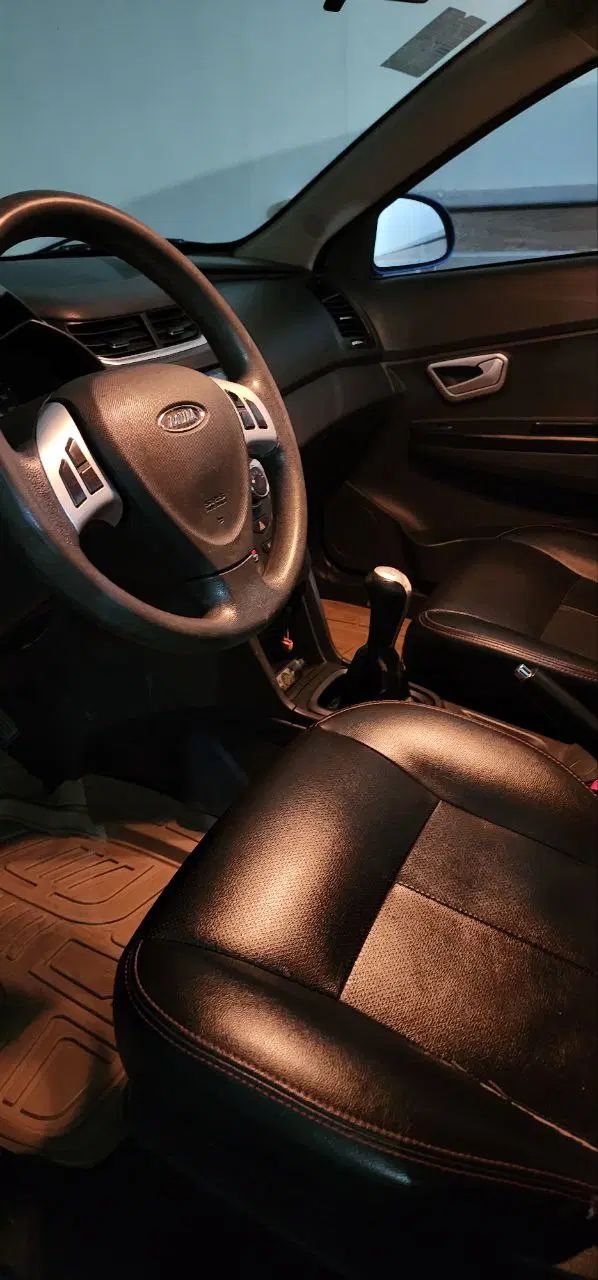 ام وی ام 315 هاچ بک ساده دنده ای - 1396