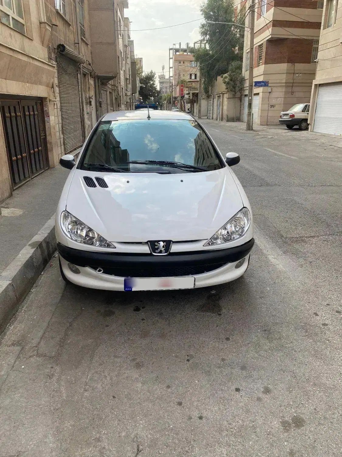 خودرو پژو، ۲۰۶ صندوق دار آگهی ann_19976124