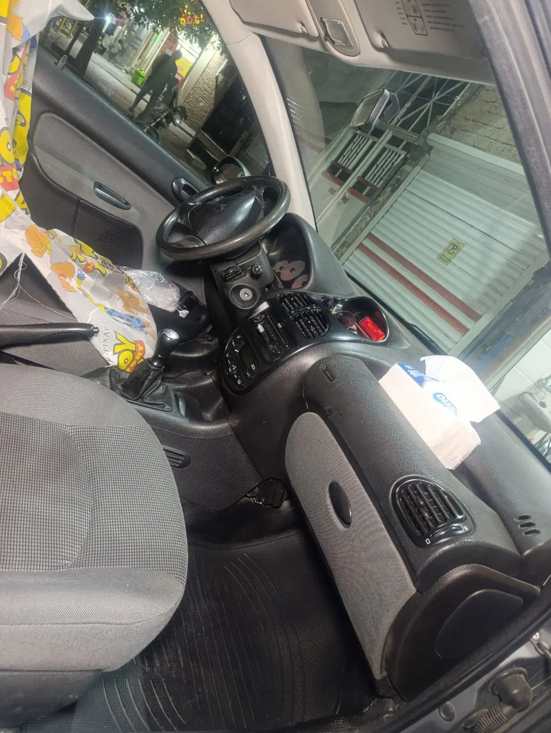 پژو ۲۰۶ صندوق دار v8 - 1395