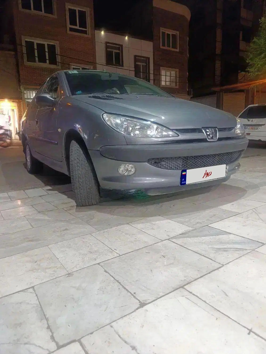 پژو ۲۰۶ صندوق دار v8 - 1395