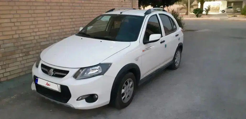خودرو کوییک، معمولی آگهی ann_19976193