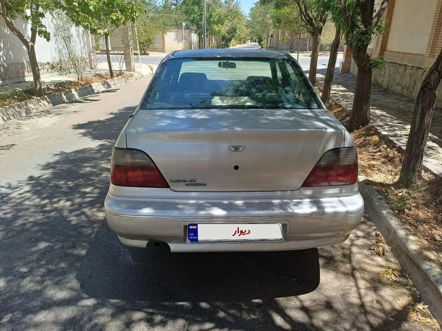 دوو سیلو سدان - 1381