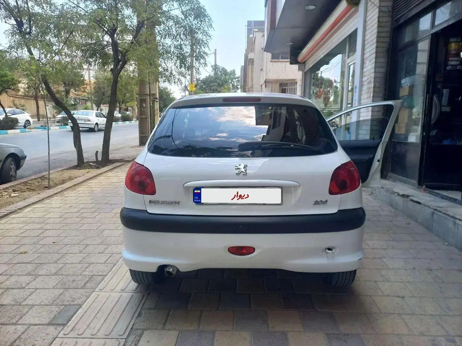 پژو 206 تیپ 2 - 1400