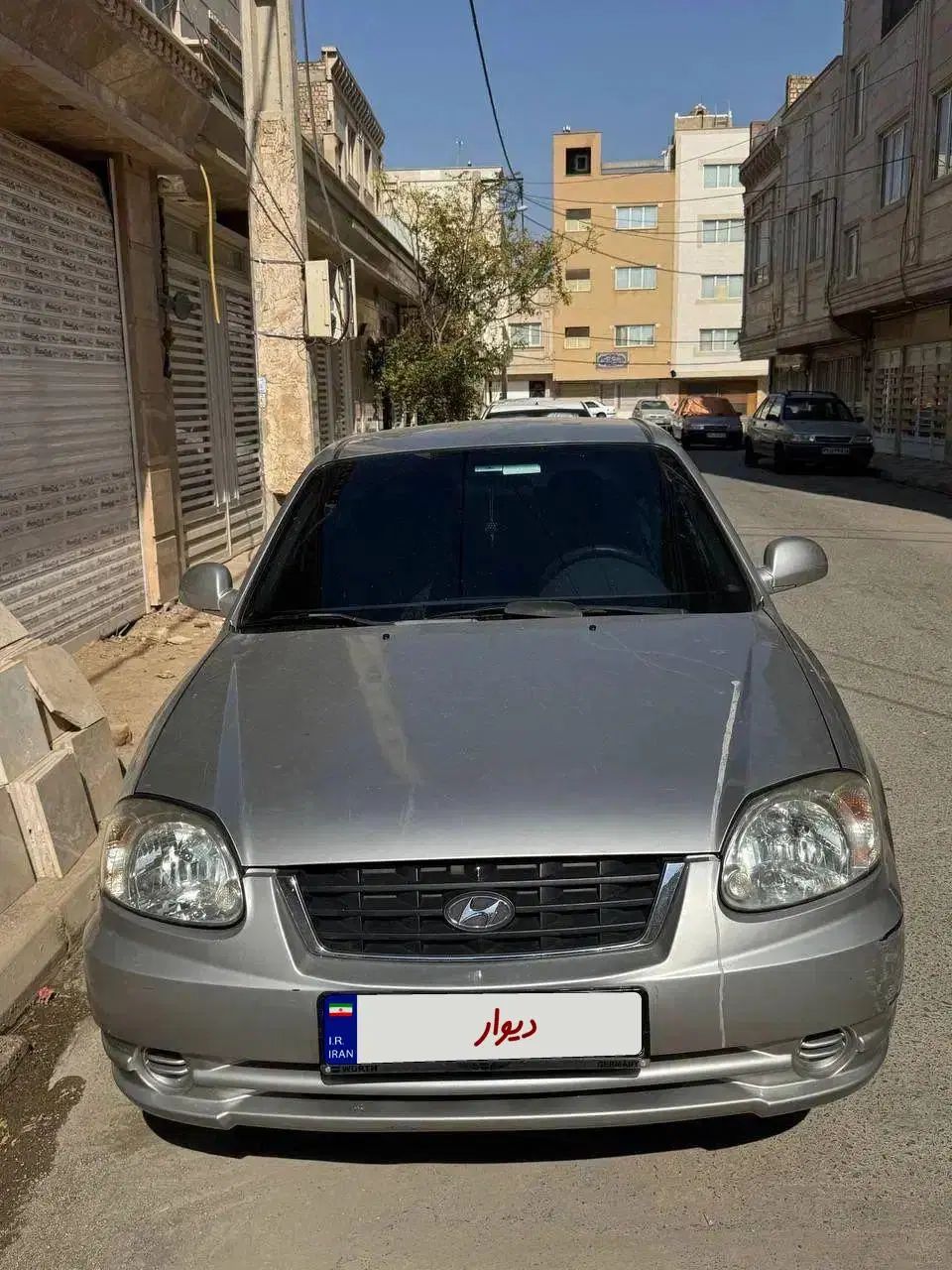 هیوندای ورنا دنده‌ ای - 1384