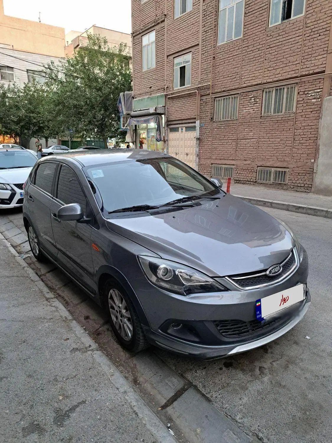 ام وی ام 315 هاچ بک اسپرت لاکچری - 1396