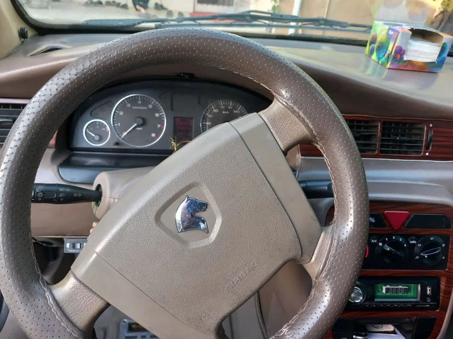 سمند LX XU7 - 1396