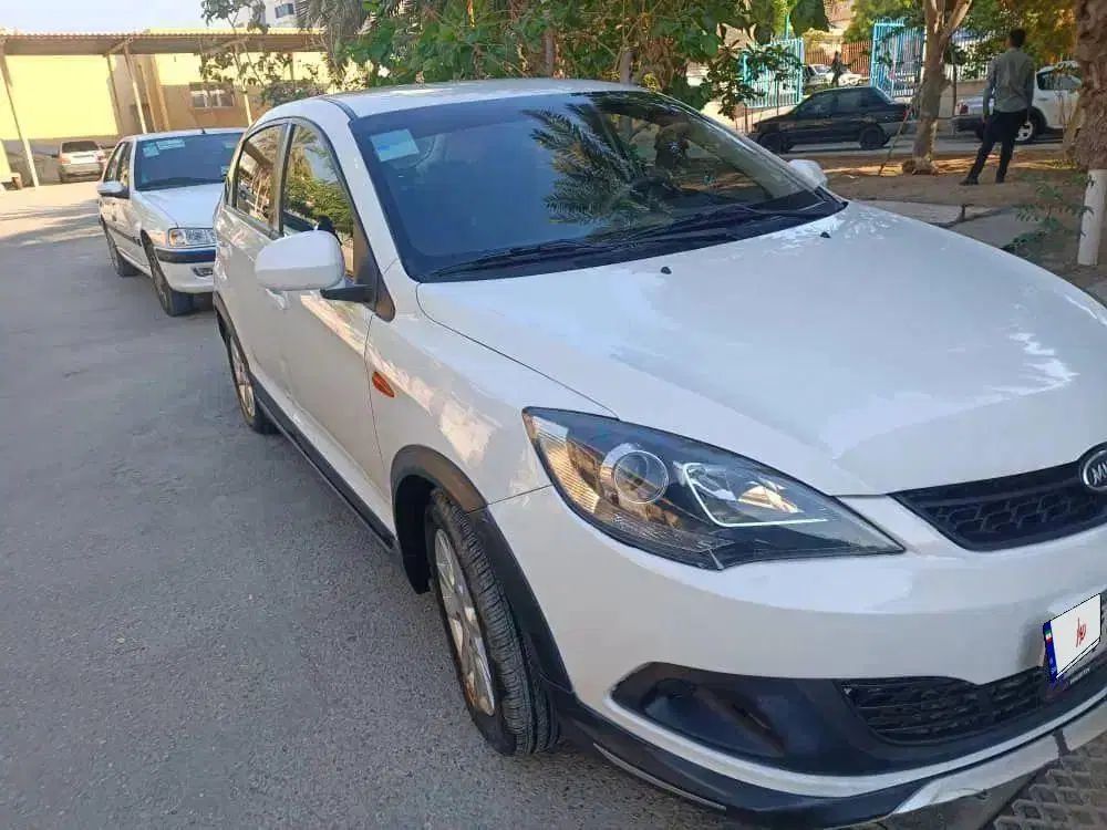 ام وی ام 315 هاچ بک اسپرت لاکچری - 1395