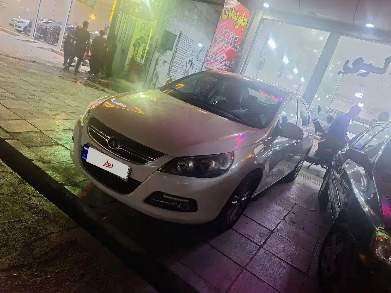 جک J5 اتوماتیک - 1394