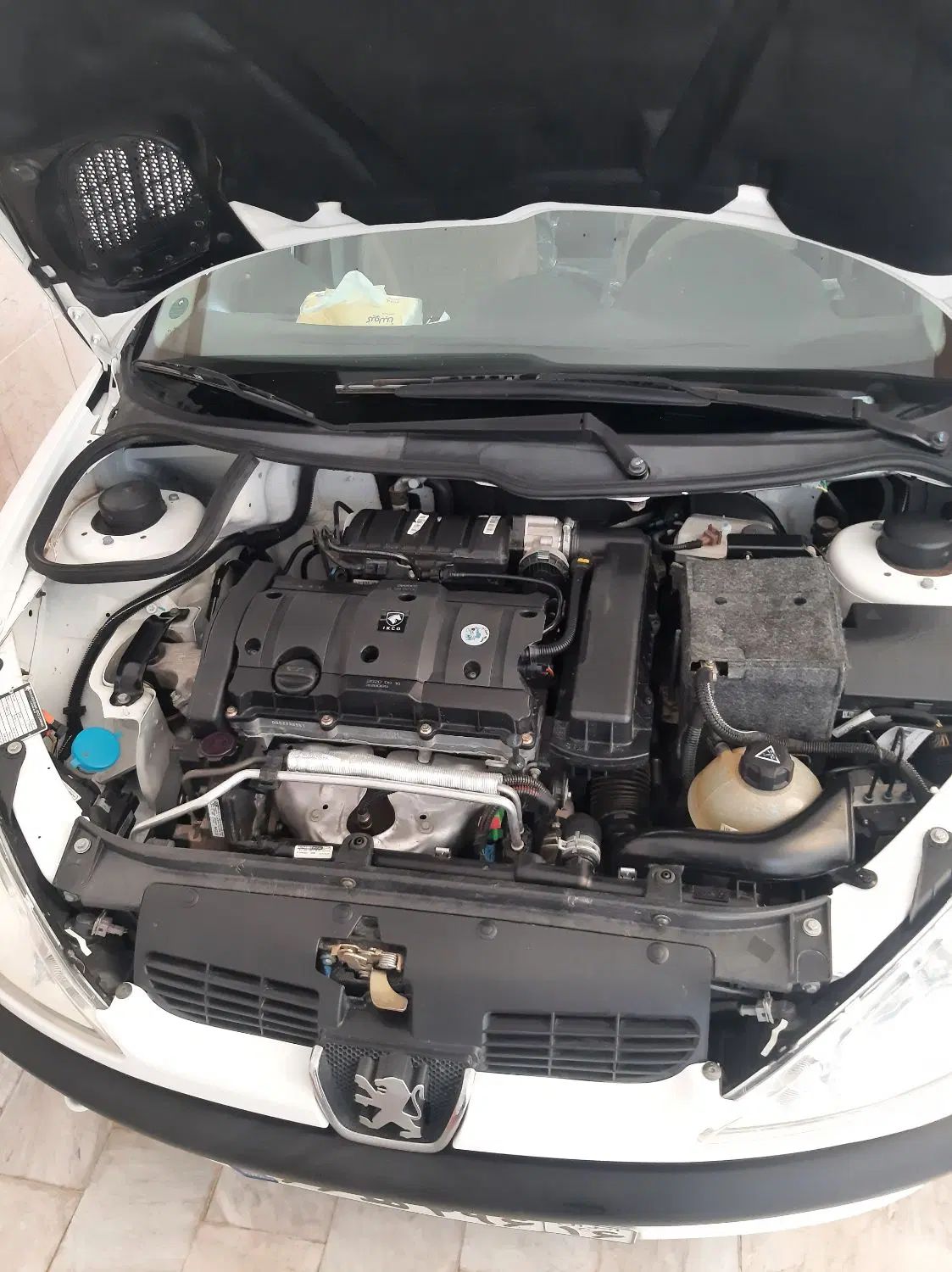 پژو ۲۰۶ صندوق دار v8 - 1399