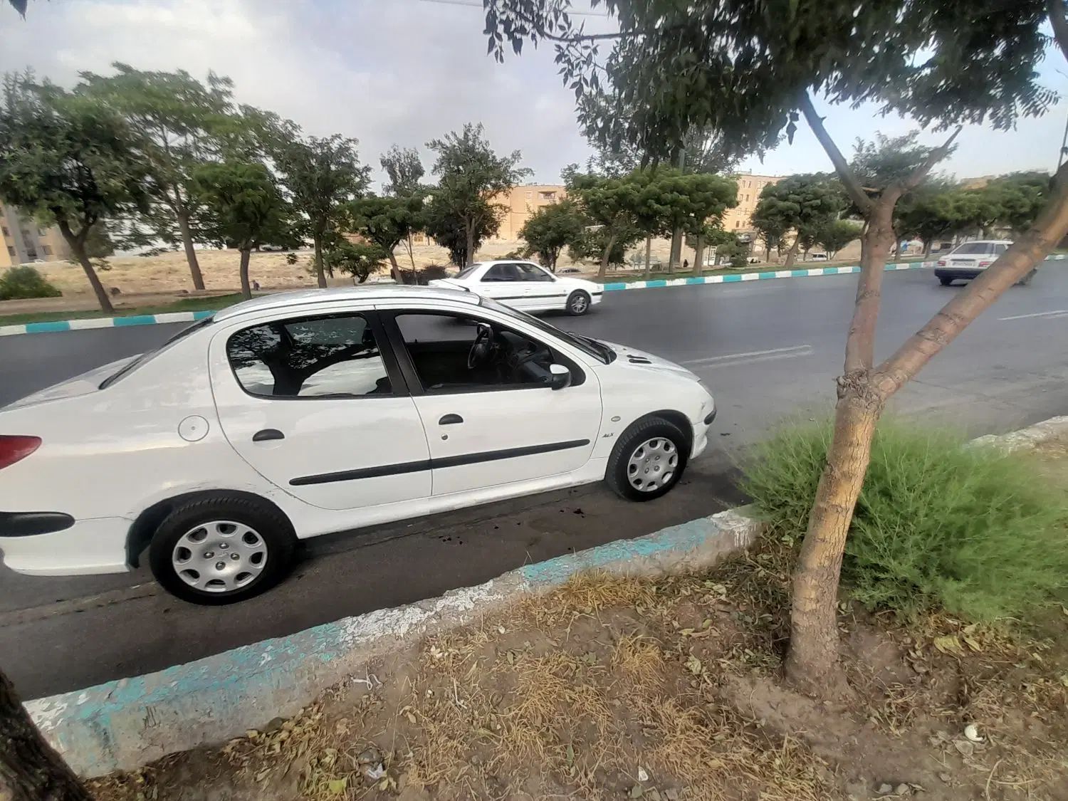 پژو ۲۰۶ صندوق دار v9 - 1390