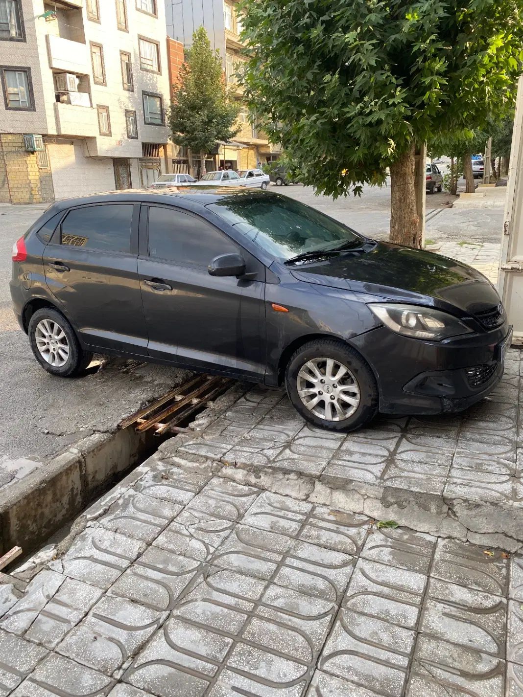 ام وی ام 315 هاچ بک ساده دنده ای - 1393