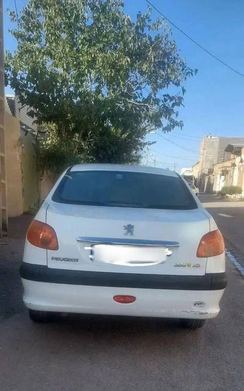 خودرو پژو، ۲۰۶ صندوق دار آگهی ann_19977530