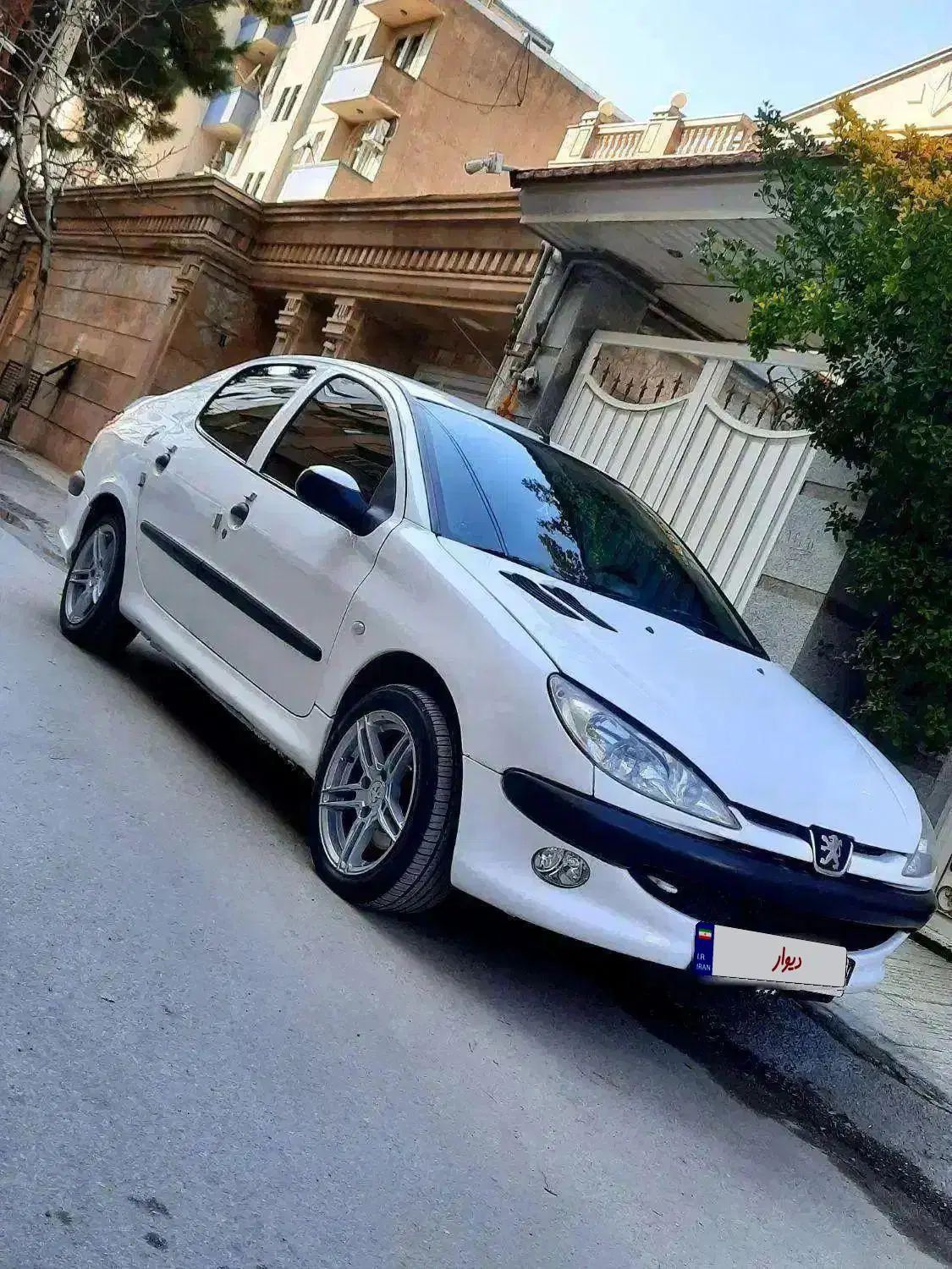 خودرو پژو، ۲۰۶ صندوق دار آگهی ann_19977579
