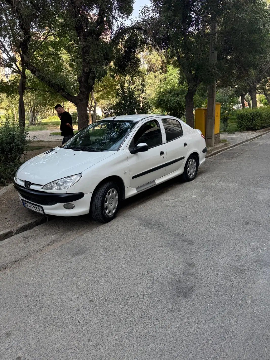 پژو ۲۰۶ صندوق دار v20 - 1389