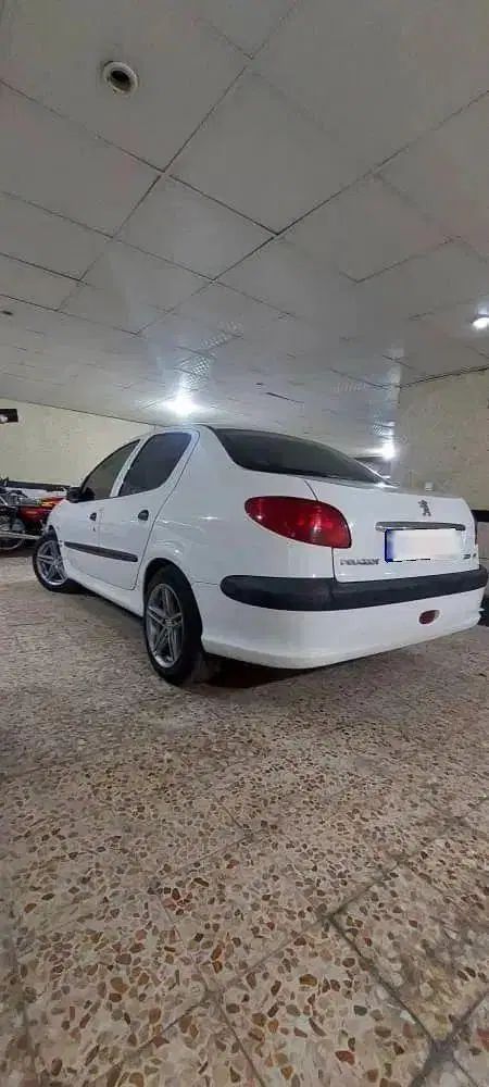 پژو ۲۰۶ صندوق دار v8 - 1395