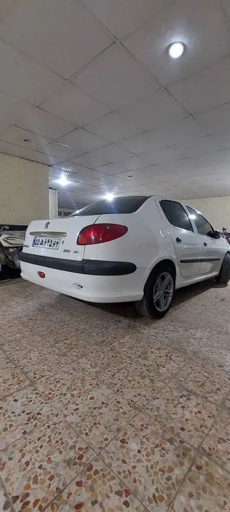 پژو ۲۰۶ صندوق دار v8 - 1395