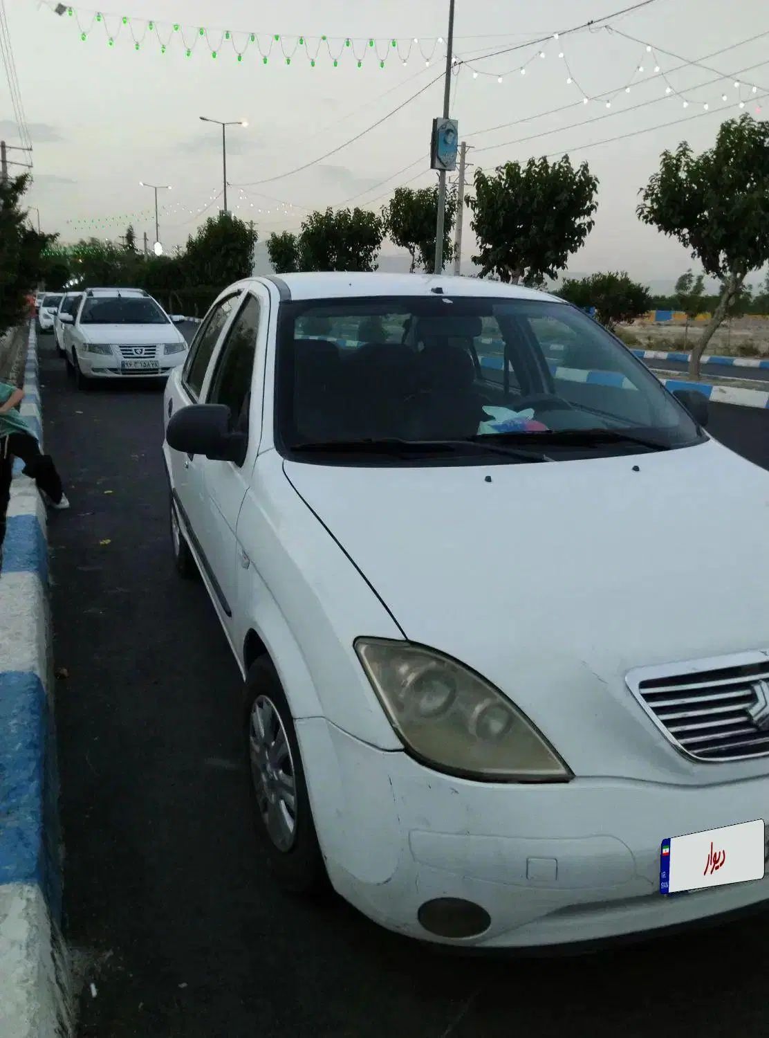 تیبا صندوق دار SX - 1396