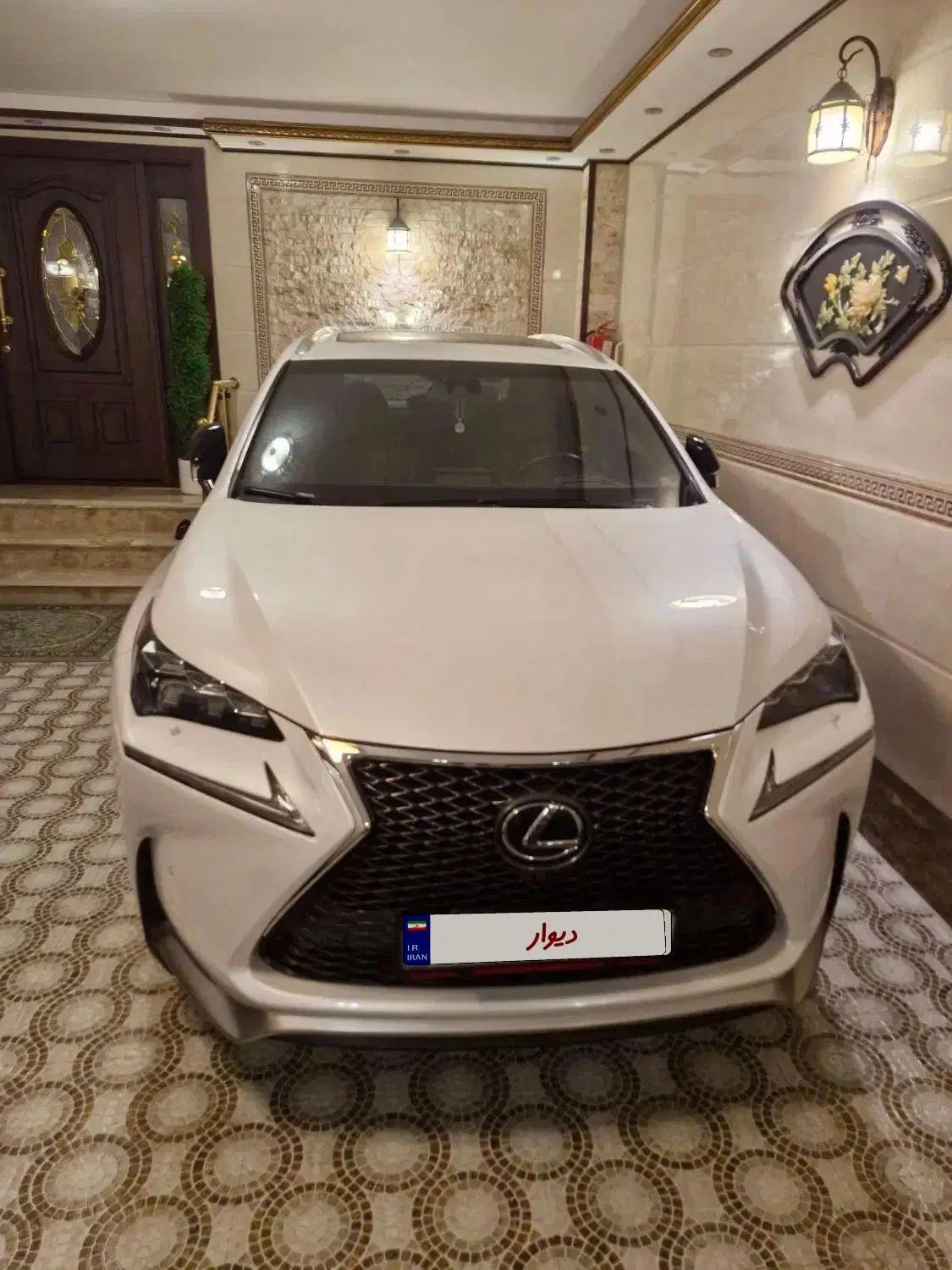خودرو لکسوس، NX آگهی ann_19978609