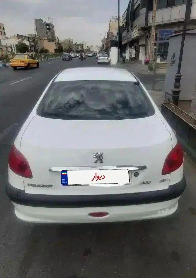 پژو ۲۰۶ صندوق دار v8 - 1394