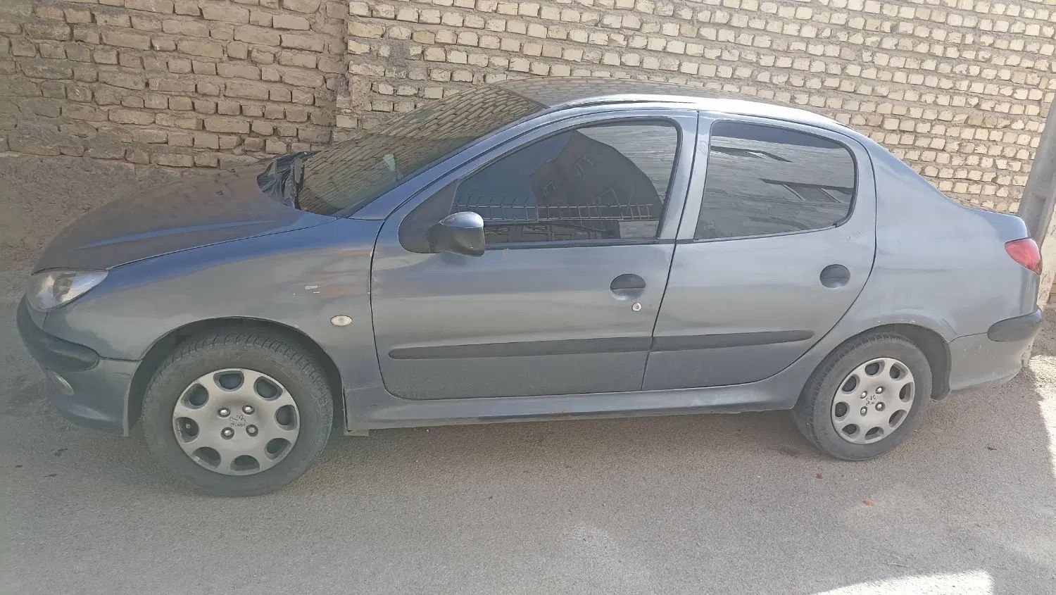 خودرو پژو، ۲۰۶ صندوق دار آگهی ann_19978664