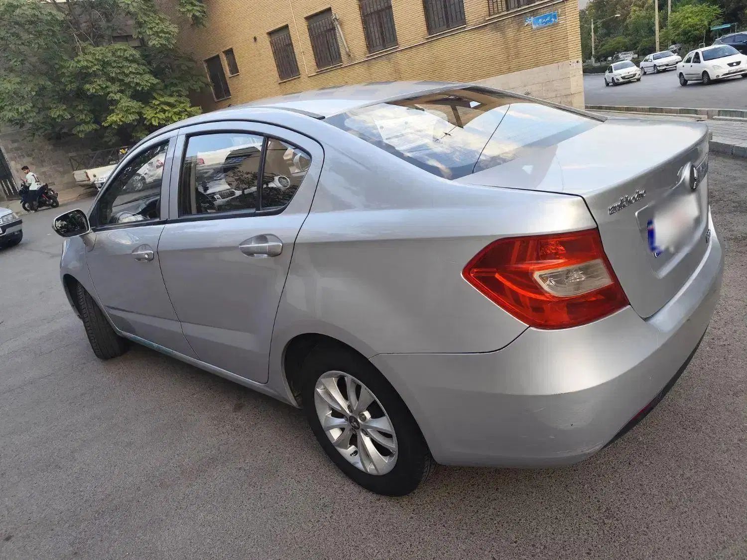 برلیانس H230 دنده‌ای - 1396