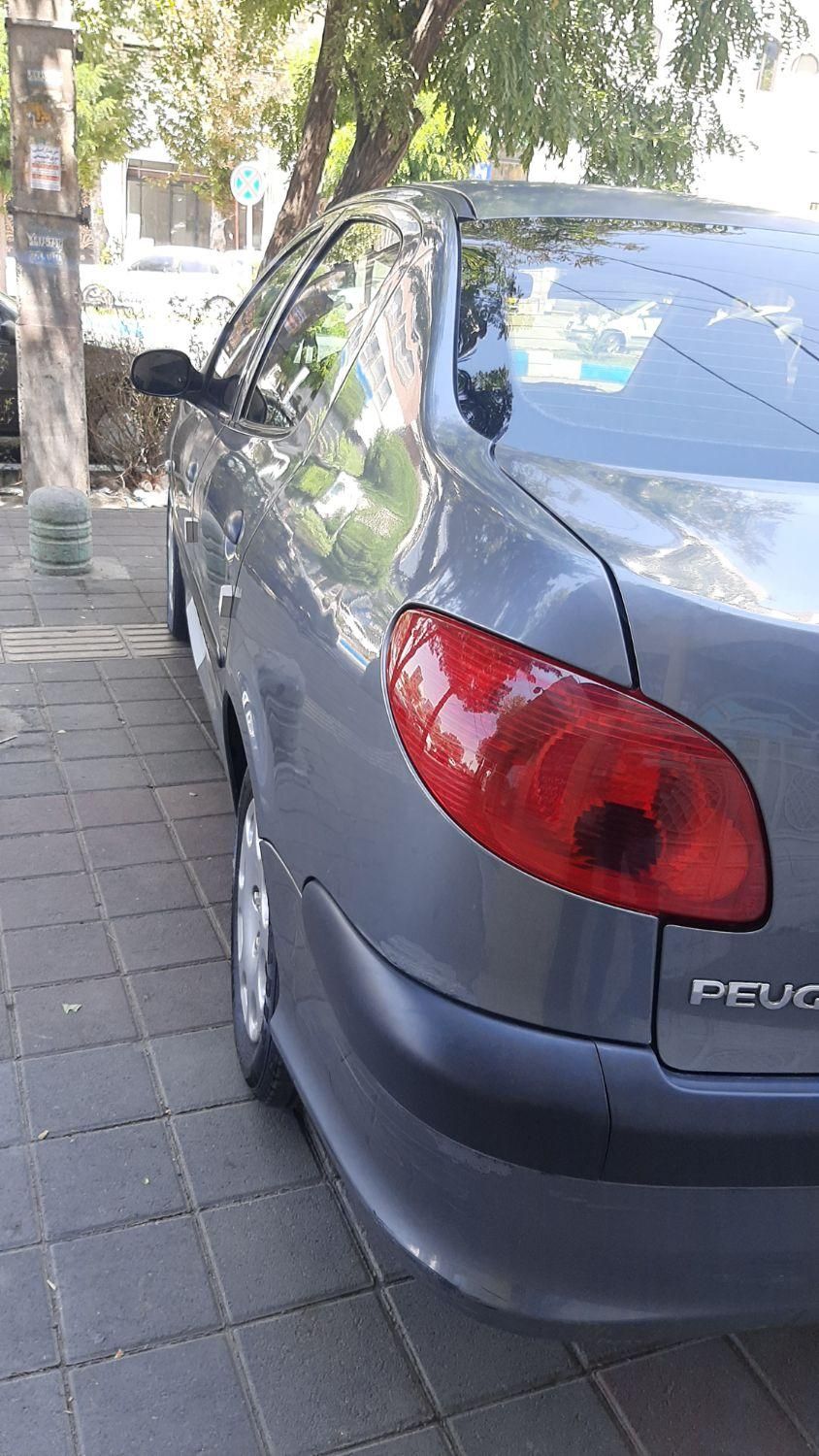 پژو ۲۰۶ صندوق دار v8 - 1386