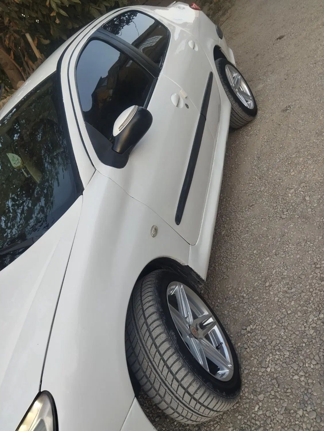 پژو ۲۰۶ صندوق دار v8 - 1385