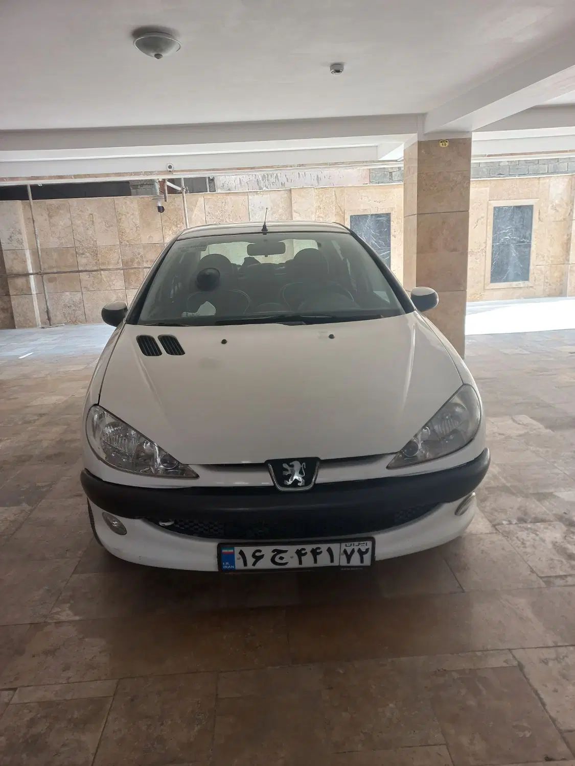 پژو ۲۰۶ صندوق دار v8 - 1389