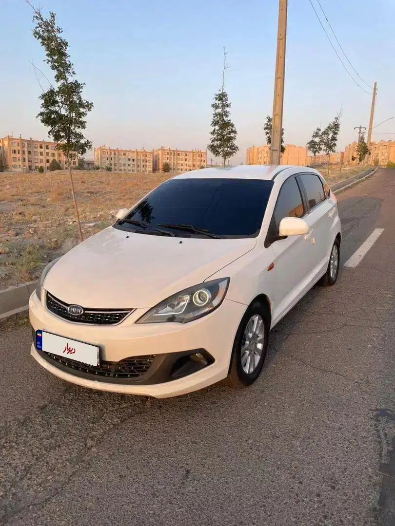 ام وی ام 315 هاچ بک ساده دنده ای - 1395
