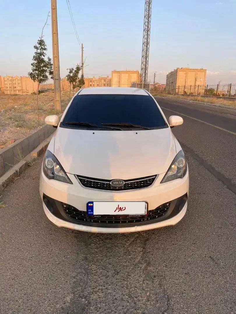 ام وی ام 315 هاچ بک ساده دنده ای - 1395