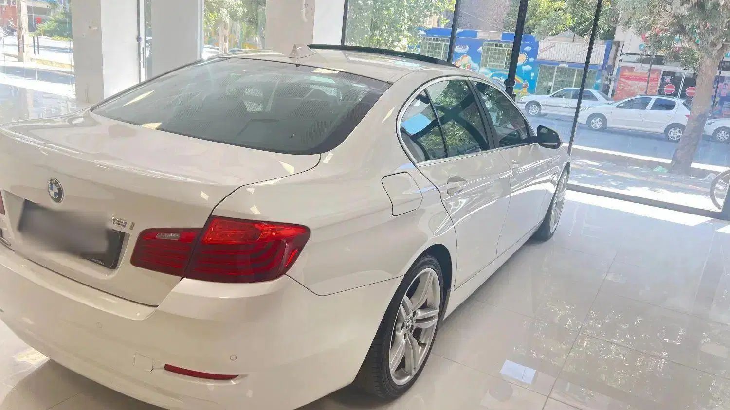 ب ام و سری 5 520i - 2014