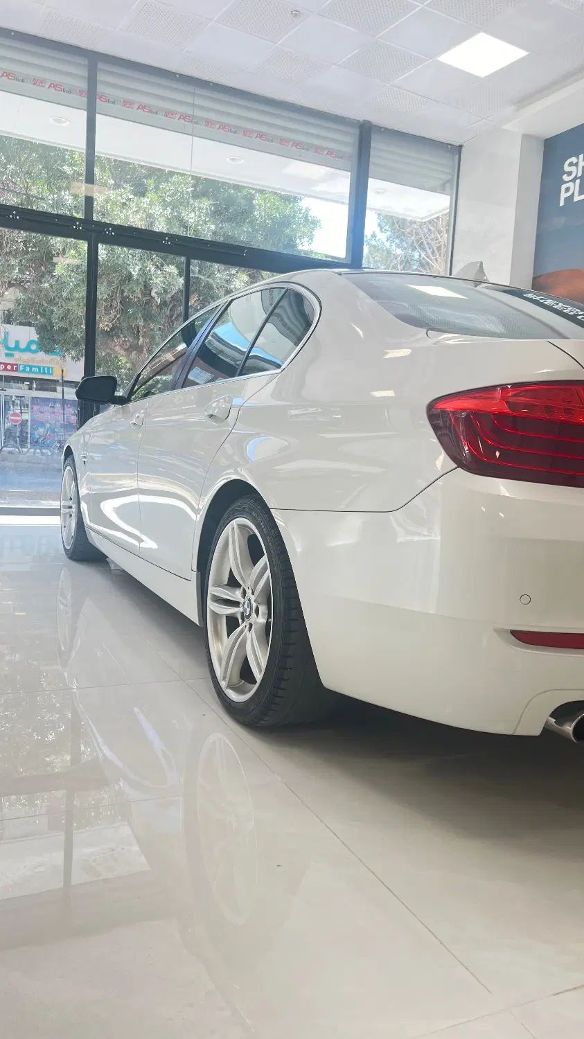ب ام و سری 5 520i - 2014
