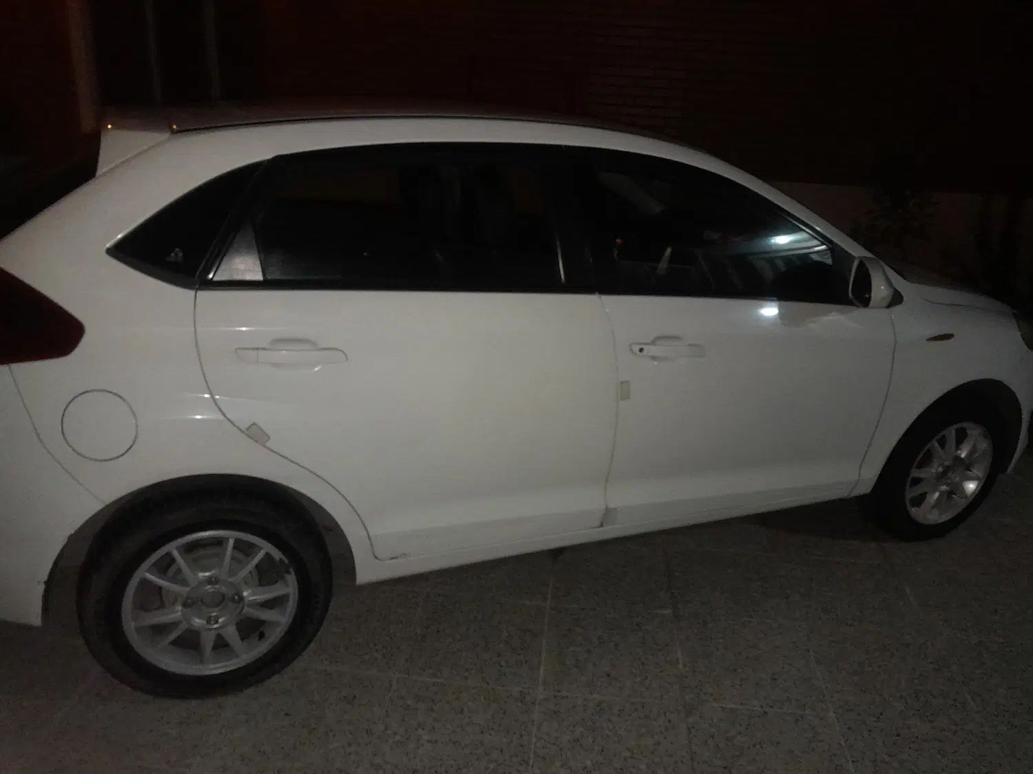 ام وی ام 315 هاچ بک ساده دنده ای - 1393