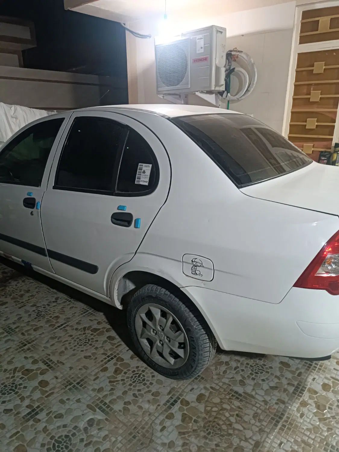 تیبا صندوق دار SX - 1392