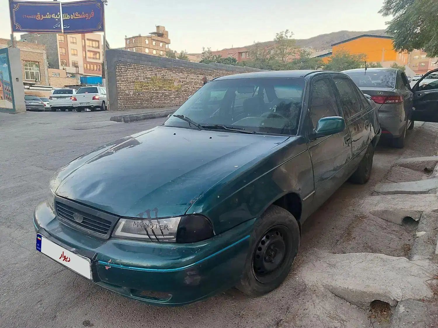 دوو سیلو سدان - 1378