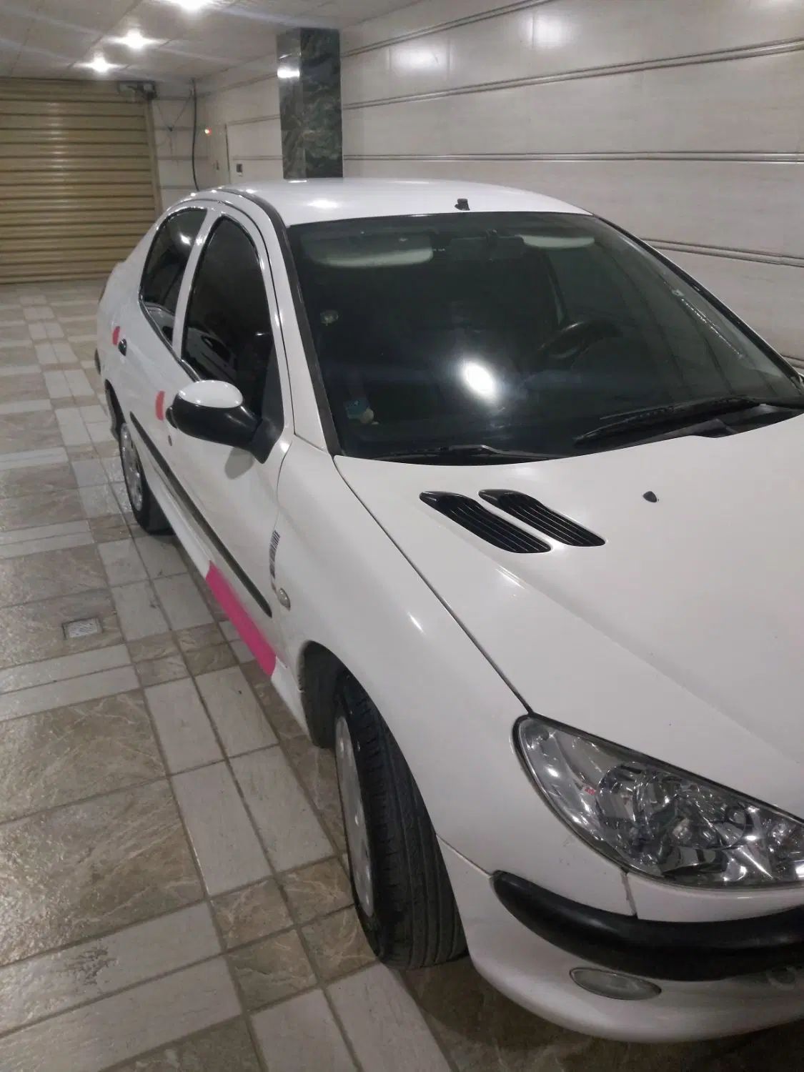 پژو ۲۰۶ صندوق دار v8 - 1394