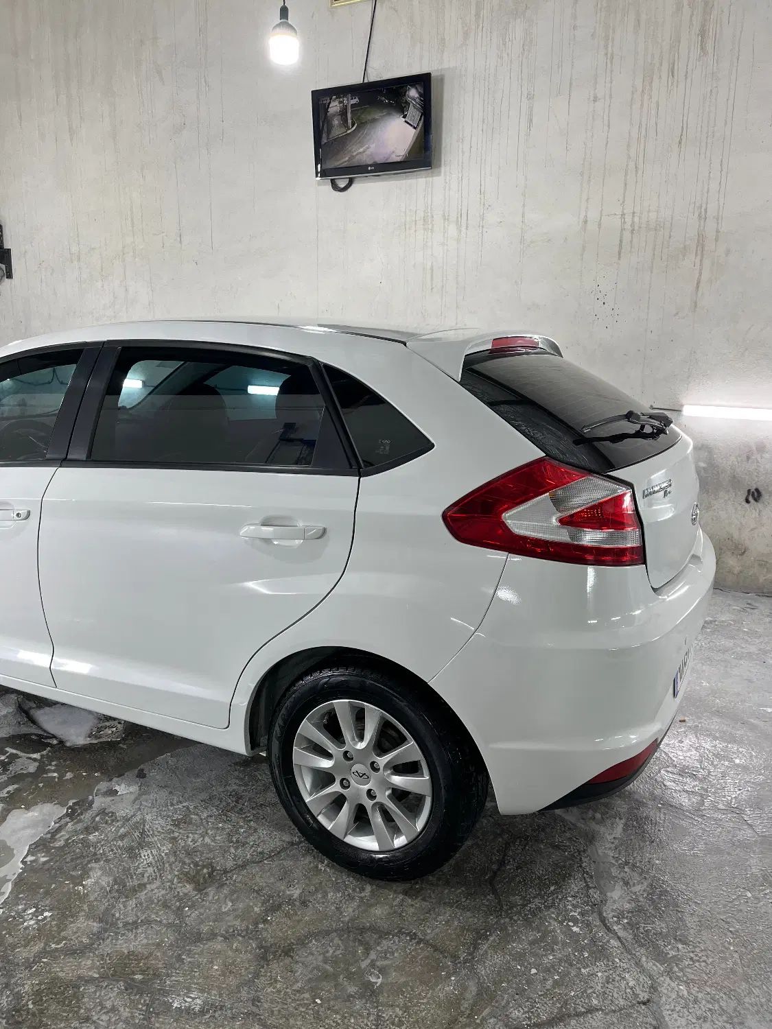 ام وی ام 315 هاچ بک ساده دنده ای - 1395