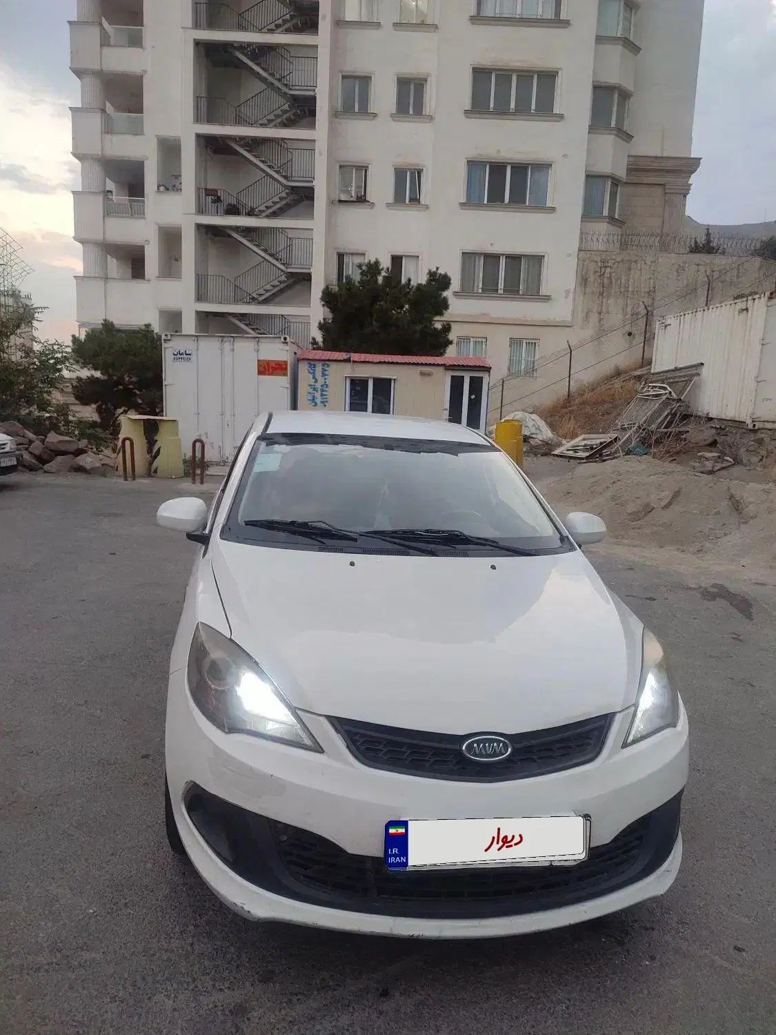 ام وی ام 315 هاچ بک ساده دنده ای - 1394