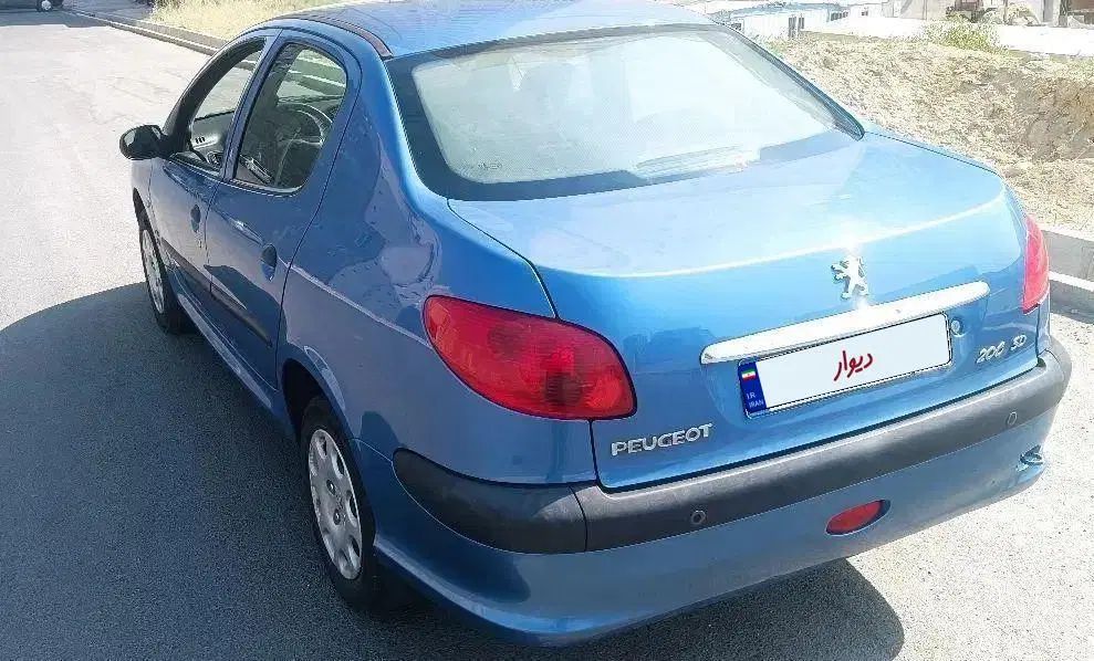 پژو ۲۰۶ صندوق دار v8 - 1396