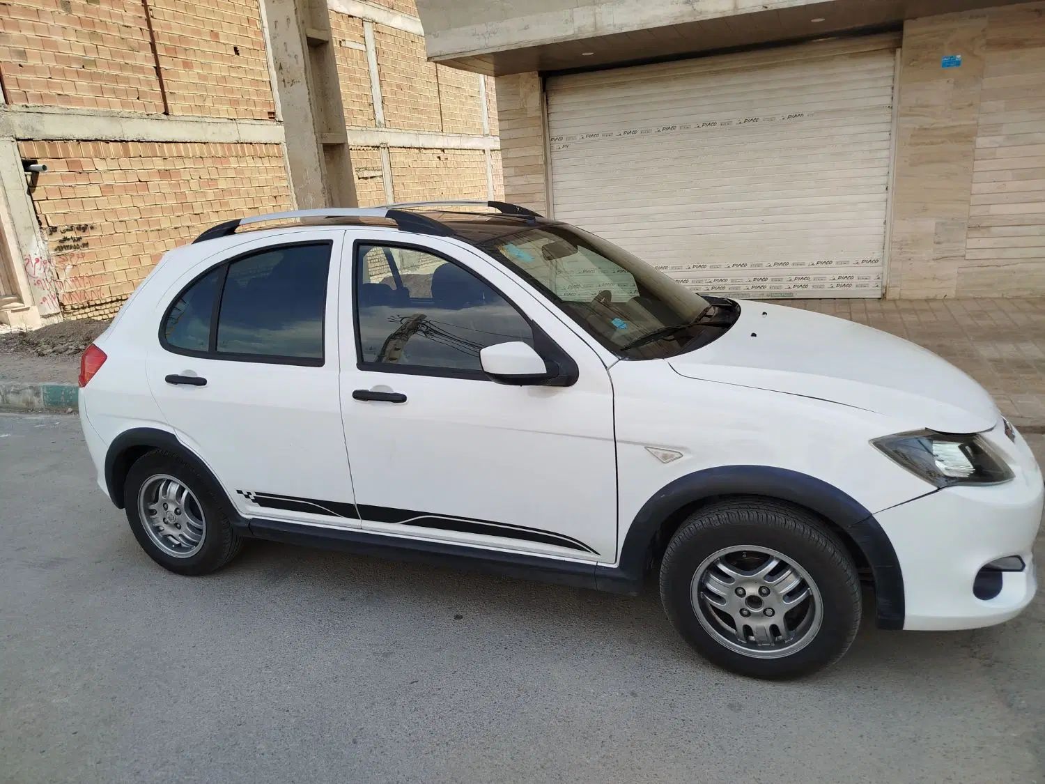 خودرو کوییک، R آگهی ann_19980600