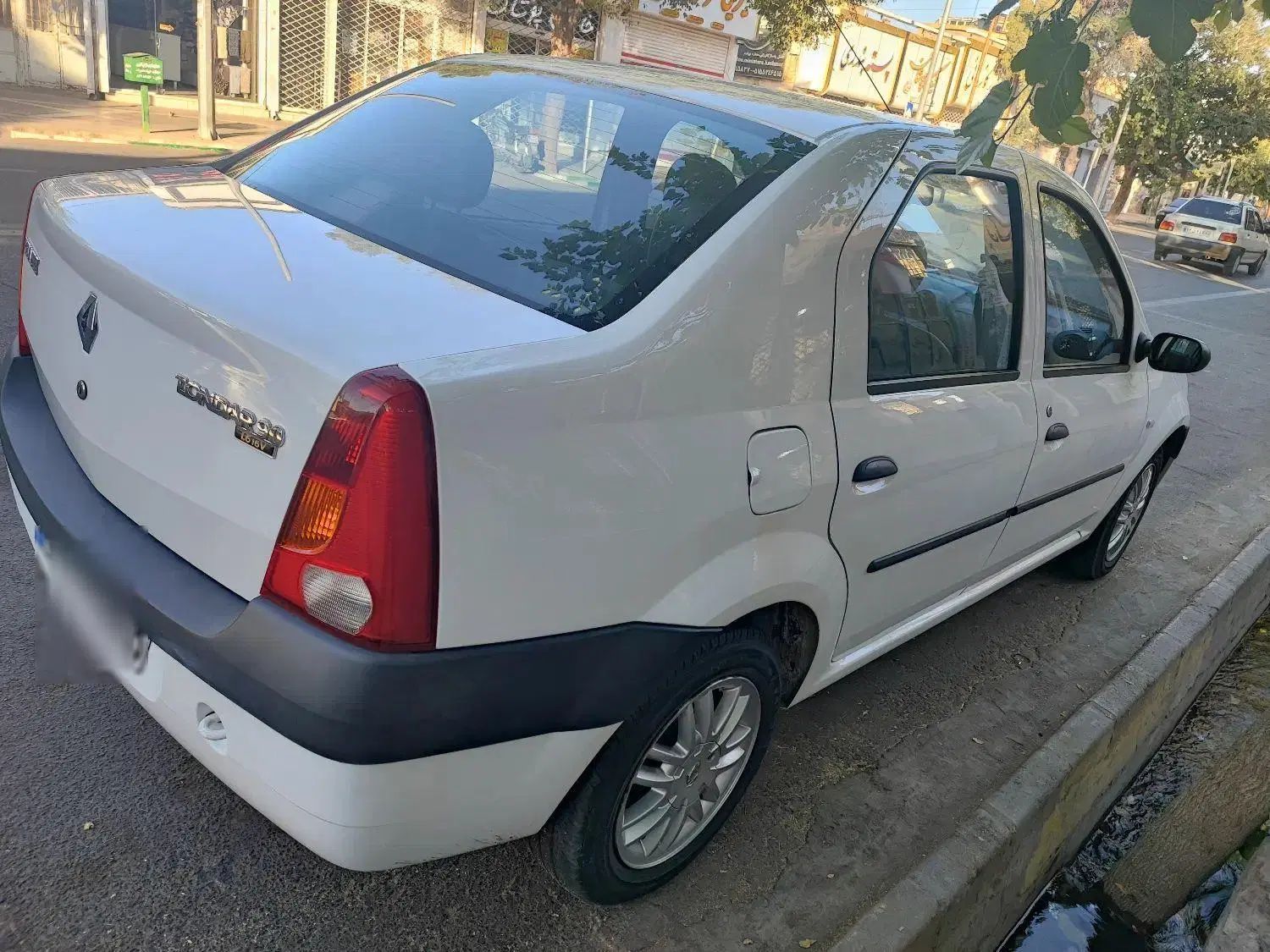 رنو تندر 90 E2 - 1396