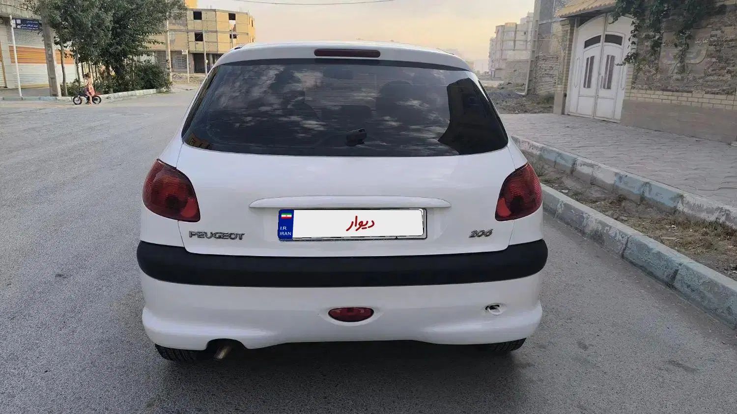 پژو 206 تیپ 2 - 1398