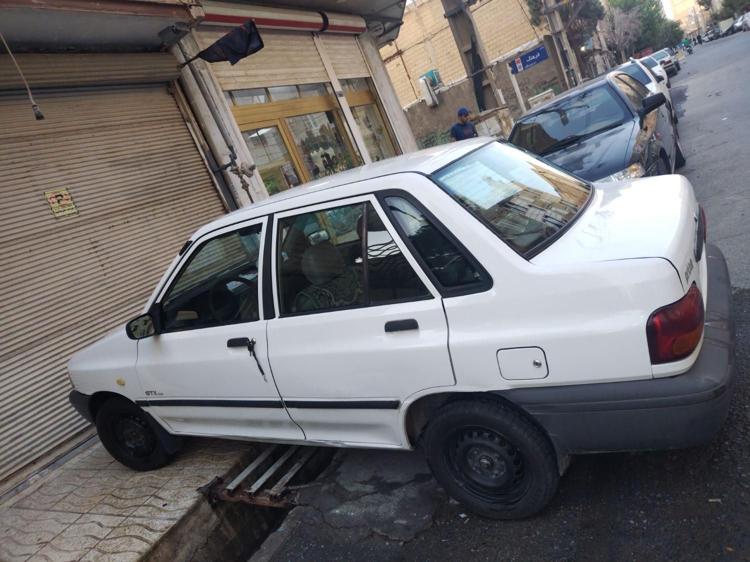 پراید 132 ساده - 1390