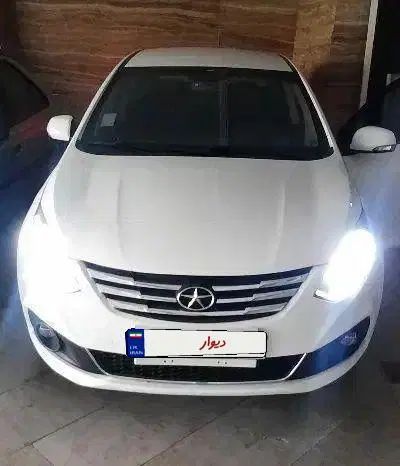 جک J4 اتوماتیک ساده - 1402