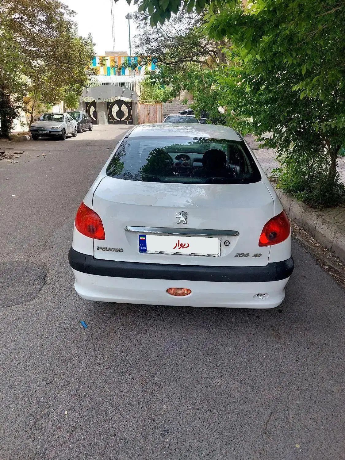 پژو ۲۰۶ صندوق دار v20 - 1390