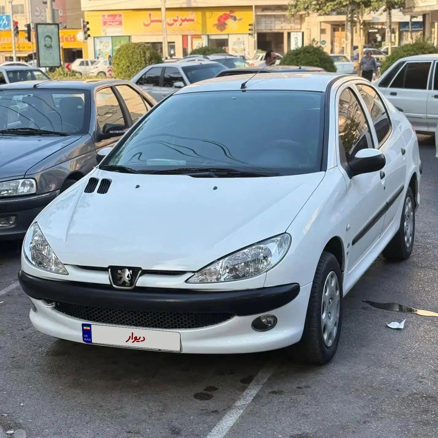 پژو ۲۰۶ صندوق دار v8 - 1393