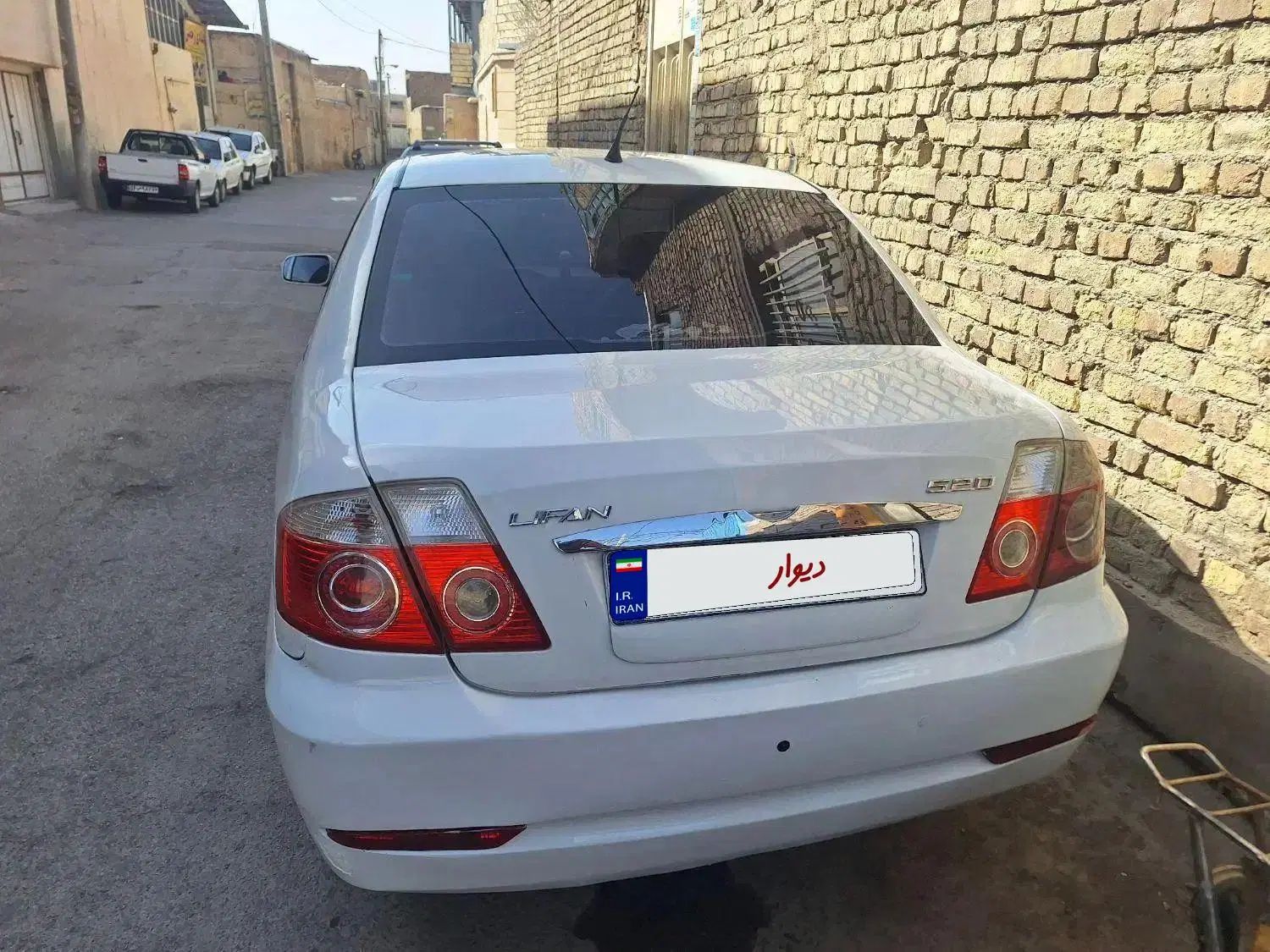 لیفان 520 دنده‌ای - 1389