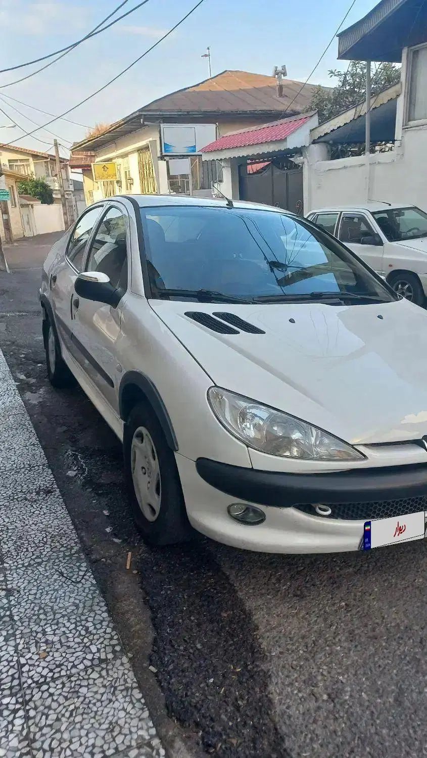 پژو ۲۰۶ صندوق دار v8 - 1395