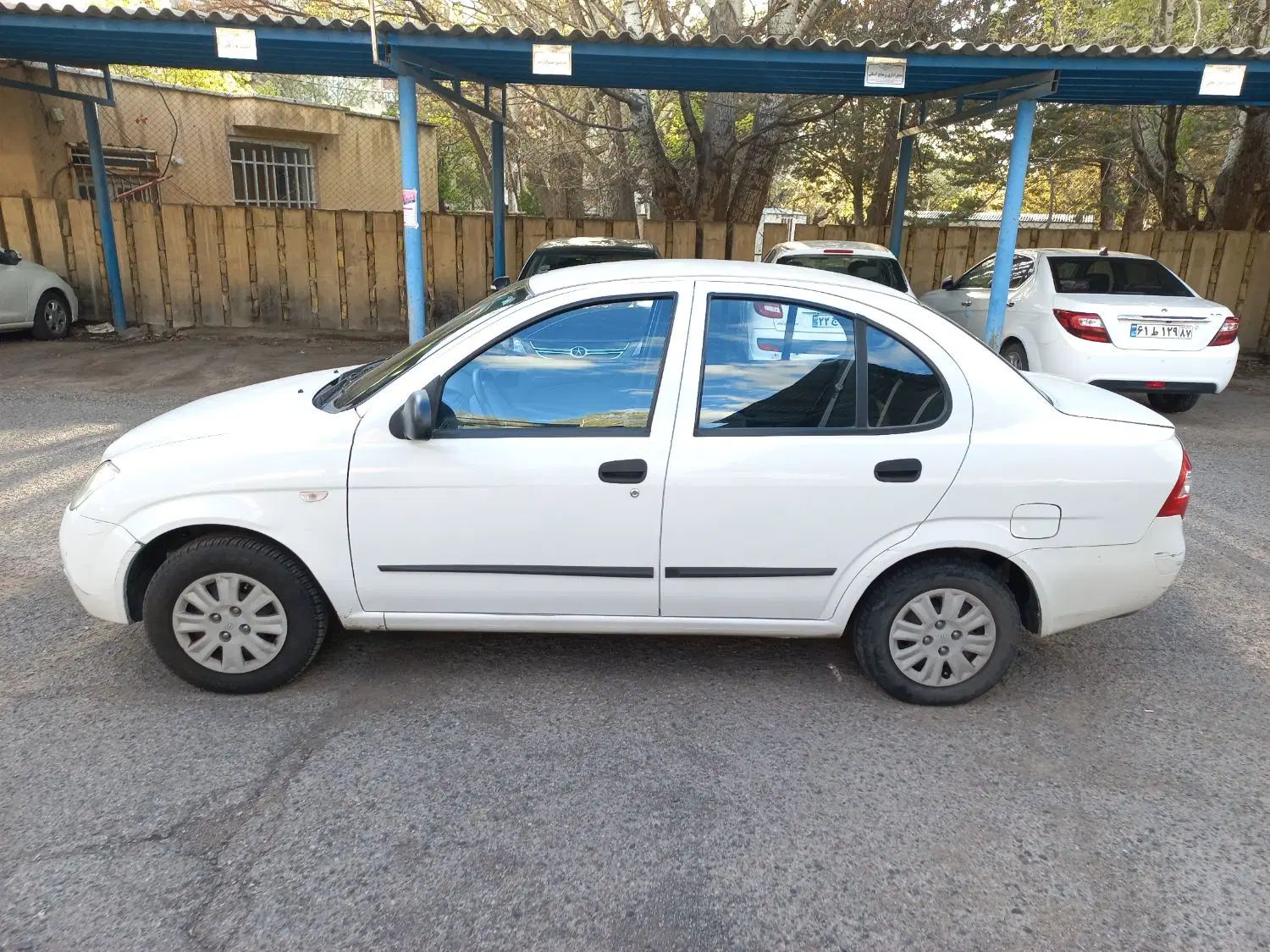 تیبا صندوق دار SX - 1399