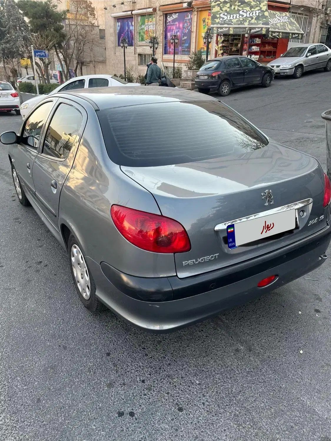 پژو ۲۰۶ صندوق دار v8 - 1396